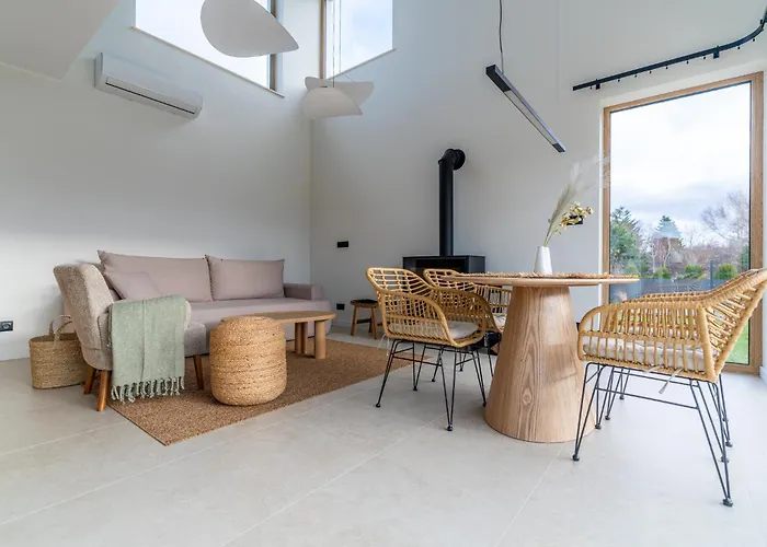 וילה Milo לוביאטובו